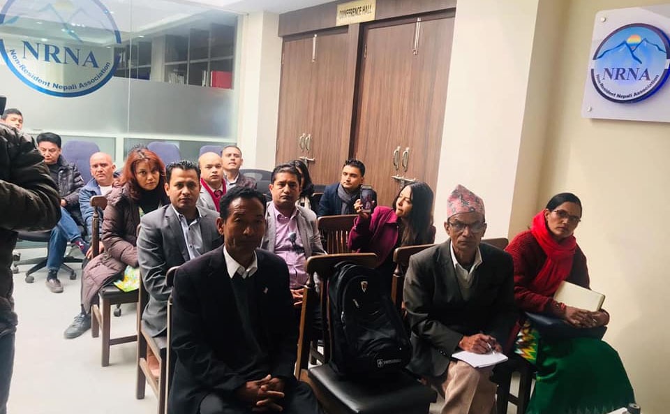 एनआरएनए अष्ट्रेलियाले दियो दुर्गमका ९ वटा विद्यालयलाई १/१ लाख आर्थिक सहायता