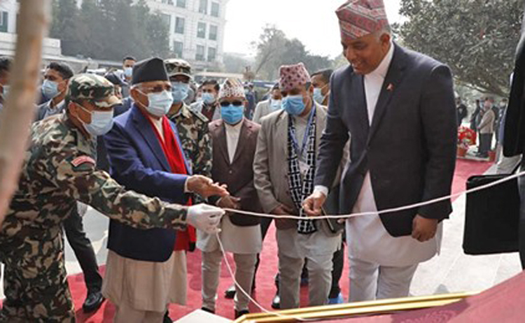 प्रधानमन्त्री ओलीले गरे सिंहदरबारको तीन मोहडाको उदघाटन