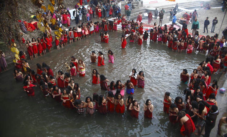 घरघरमा स्वस्थानी ब्रत समापन गरिँदै
