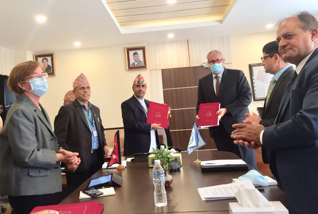 ‘समृद्धिका लागि वन आयोजना’का लागि विश्व बैंकले २ अर्ब ८० करोड ऋण तथा अनुदान उपलब्ध गराउदै