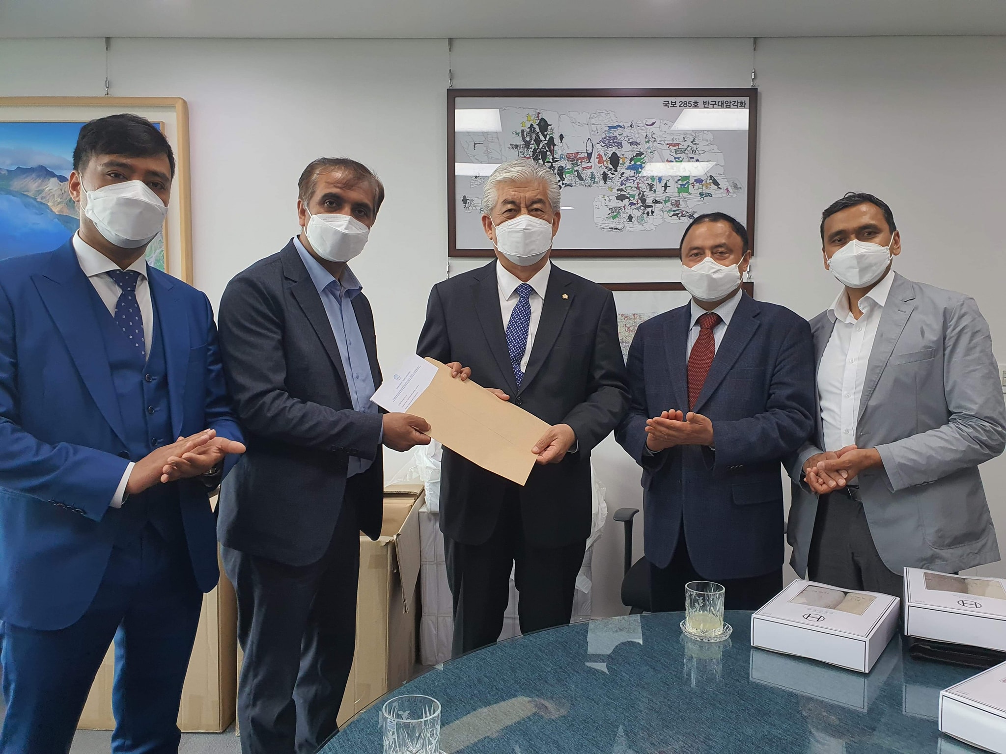 एनआरएनएको पहलमा दक्षिण कोरियाले नेपाललाई दुई लाख डलरको स्वास्थ्य सामग्री सहयोग गर्ने
