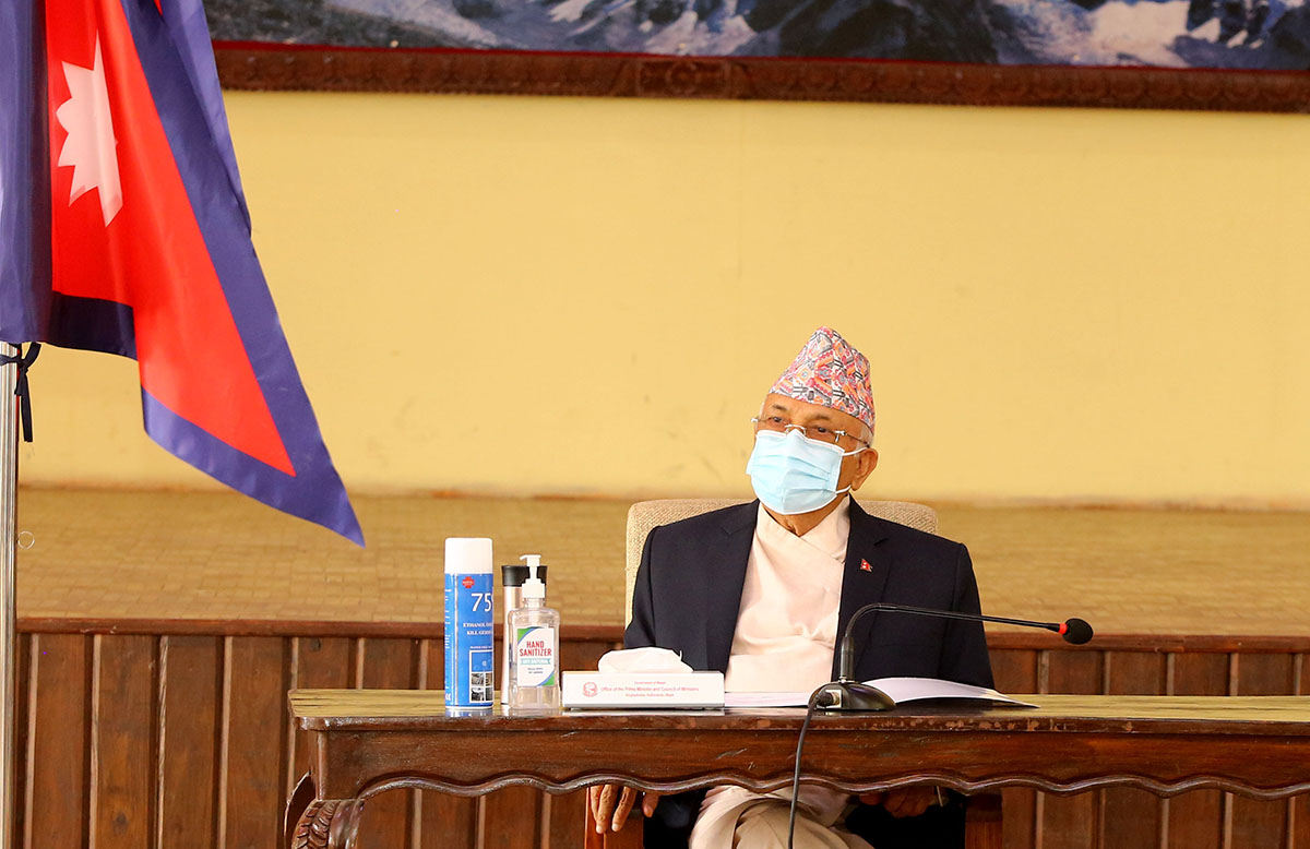महामारी नियन्त्रण र नागरिकको सहज उपचार व्यवस्थाका लागि प्रधानमन्त्री ओलीको निर्देशन