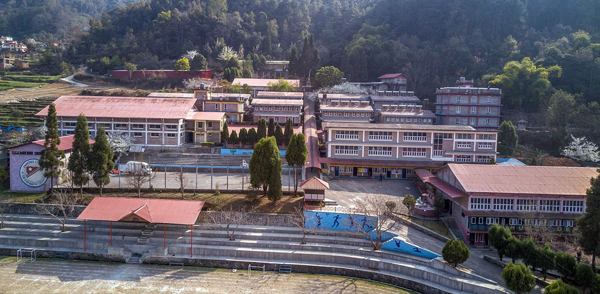 ३२ वर्ष पुरानो शुभतारा स्कूल सधैँका लागि बन्द, अभिभावकद्वारा विरोध