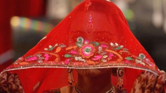 दाइजोमा ग्यास चुल्हो र सिलिन्डर नदिएको भन्दै नव दुलहीमाथि निर्घात कुटपिट