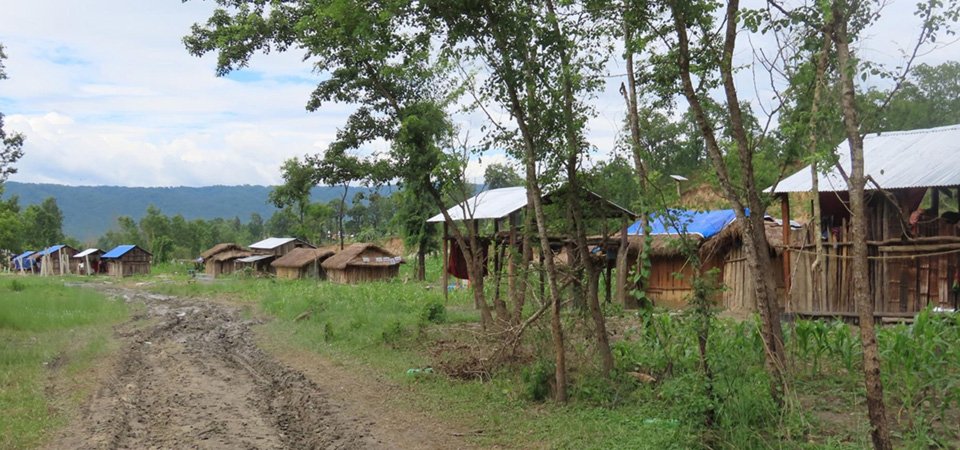 दाताकै भरमा चेपाङ:न रोजगार छ न खेती गर्ने जमीन