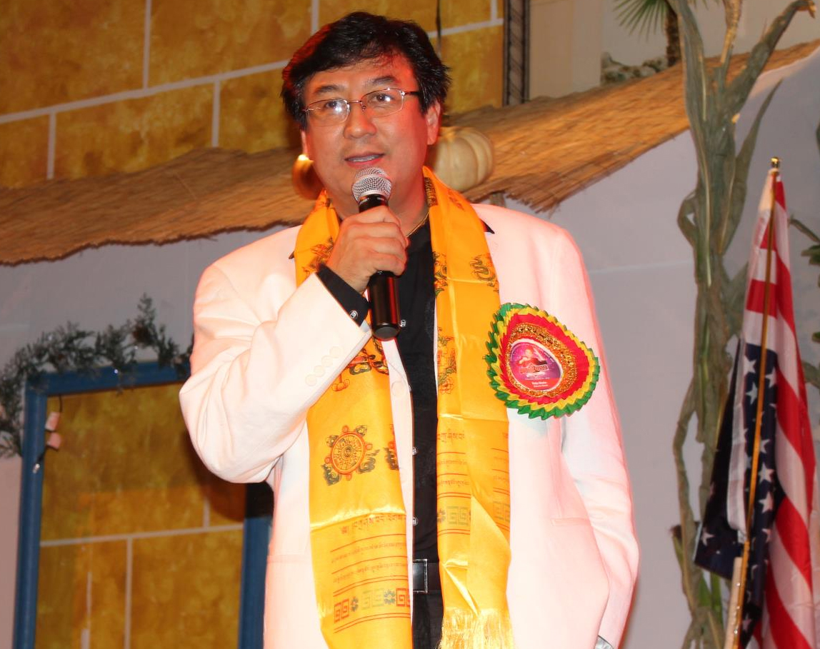 राजा घलेको ‘लेखेनन् कसैले कविता बाबाको’ सार्वजनिक (भिडियोसहित)