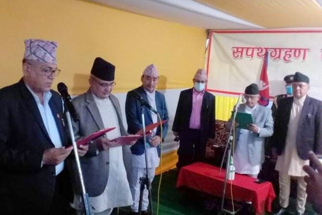 प्रदेश १ को मन्त्रिमण्डल बिस्तार, नवनियुक्त दुई मन्त्री र तीन राज्यमन्त्रीले लिए सपथ