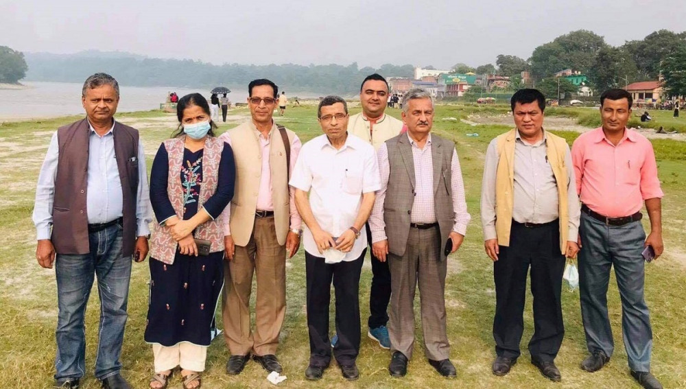 एमाले महाधिवेशन : नारायणी किनारमा उद्घाटन, सौराहामा बन्द सत्र