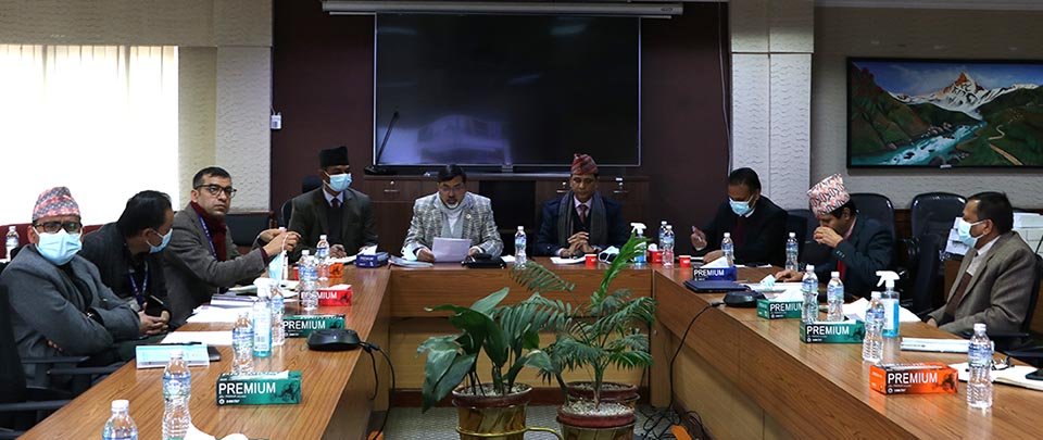 काम गर्नुहोस्, बजेटको व्यवस्था हुन्छ : अर्थमन्त्री शर्मा