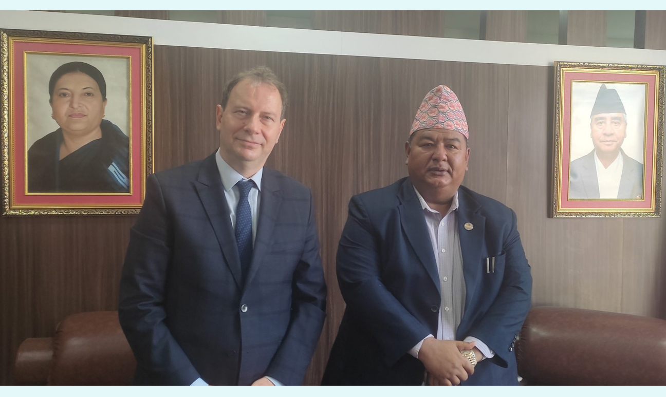 नेपाली युवालाई फ्रान्समा रोजगारी दिलाउनेबारे राजदूत गिल्ससँग छलफल