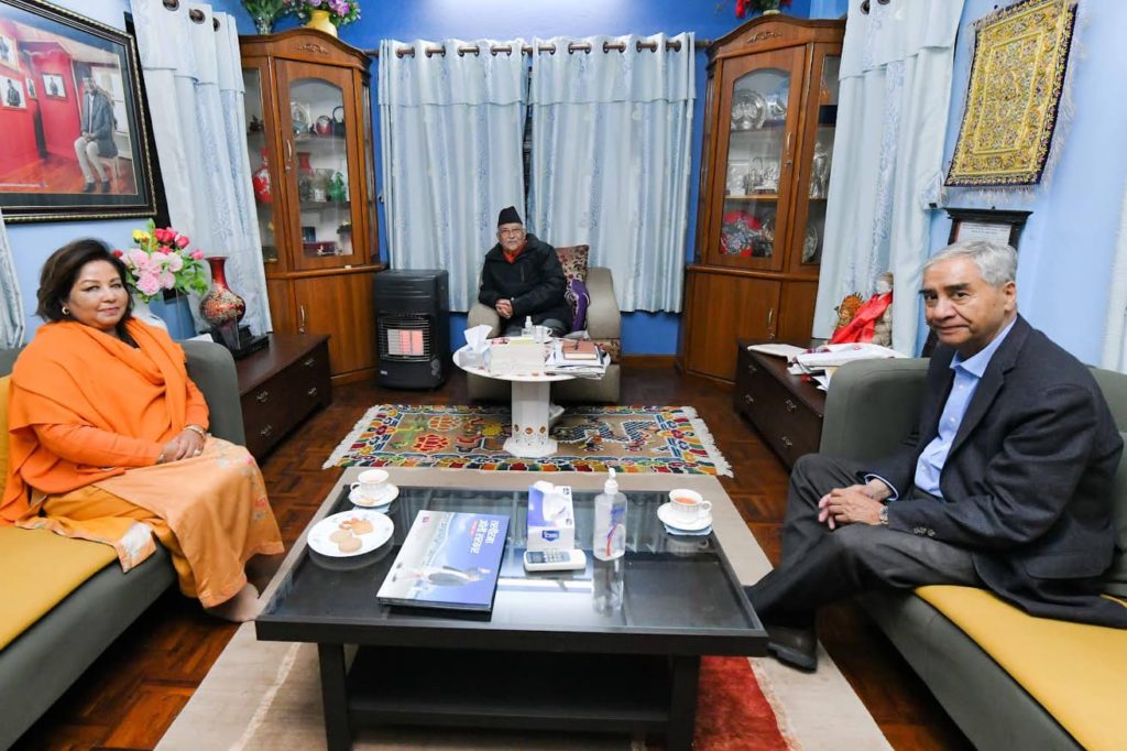 प्रधानमन्त्री देउवा र एमाले अध्यक्ष ओलीबीच भेटवार्ता