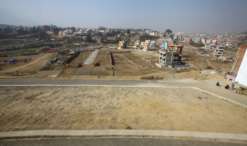 बैंक तथा वित्तीय संस्थामा तरलताको सङ्कट, घरजग्गाको कारोबारमा भने छैन कुनै प्रभाव