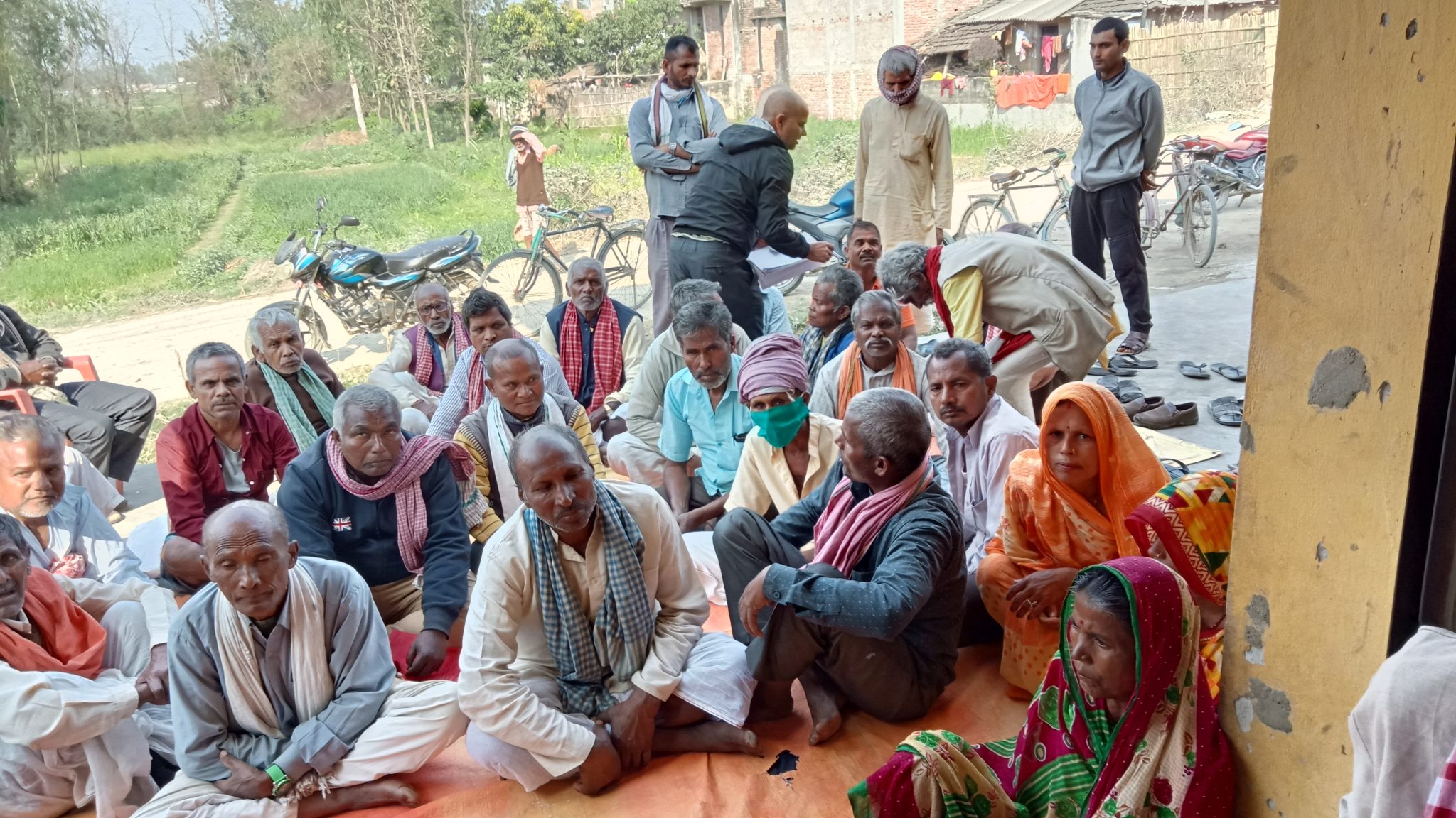 स्थानीय तहको निर्वाचनमा जुटे राजनीतिक दलहरू