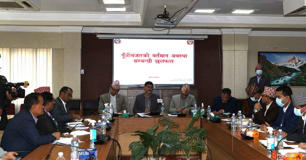 पूँजीबजार सुधारमा लाग्न ‘नेप्से र सेवोन’लाई अर्थमन्त्री शर्माको निर्देशन