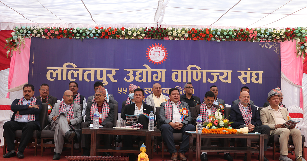 कोभिड–१९ ले थलिएको अर्थतन्त्र लयमा फर्काउने क्रममा छौँ : अर्थमन्त्री शर्मा