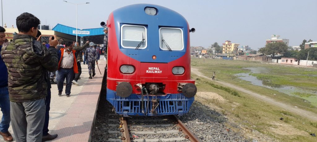 जयनगर-कुर्था खण्डमा यात्रुसहितको रेल सेवा आज बिहानदेखि नियमित रुपमा सुरु हुँदै