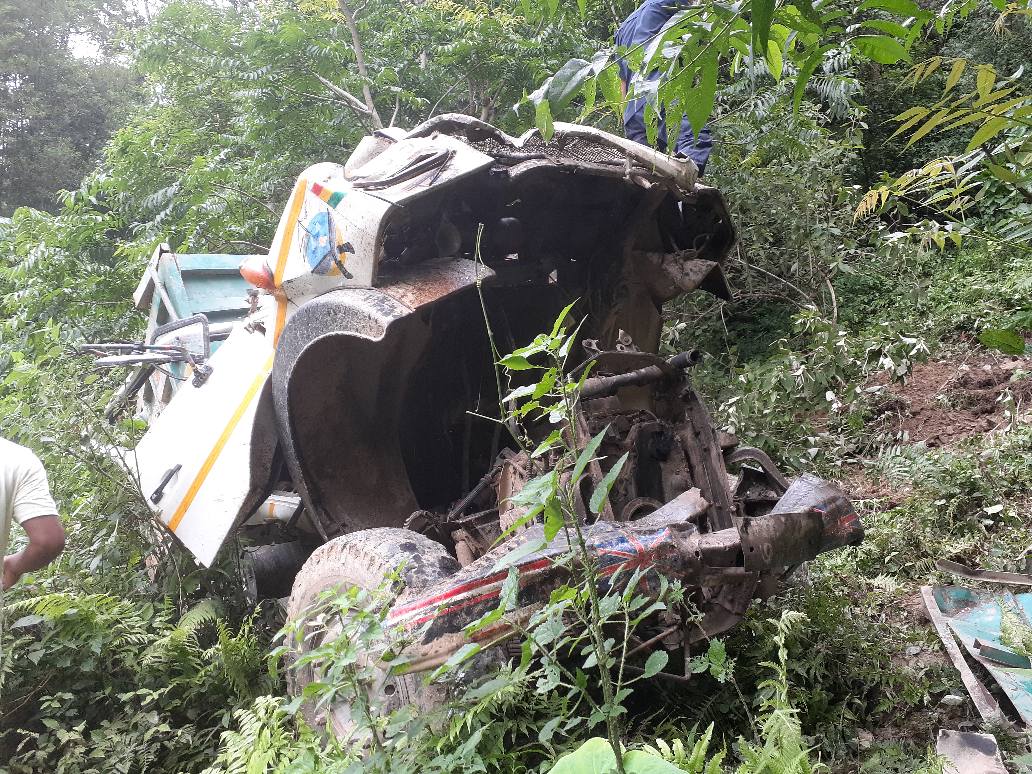 लमजुङमा टिप्पर दुर्घटना, चारजनाको घटनास्थलमै मृत्यु