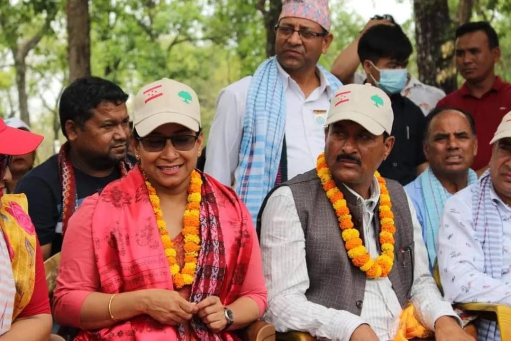 भरतपुरको मेयरमा माओवादीकी रेनु र उपमेयर काँग्रेसका चित्रसेन विजयी