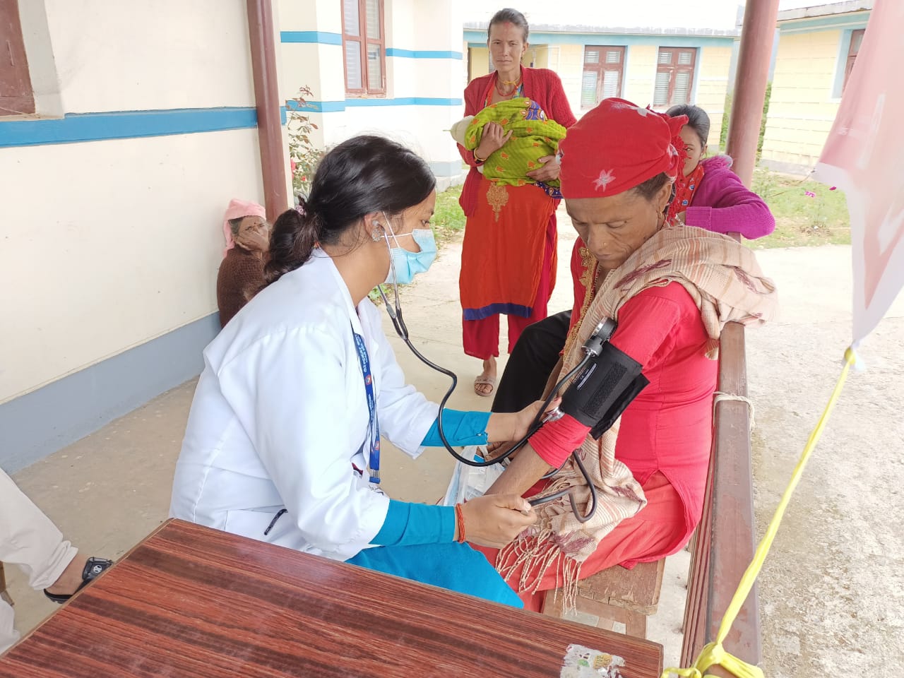 ग्लोबल आइएमई बैंक स्वस्थ नारी पहल अन्तर्गत निःशुल्क महिला स्वास्थ्य शिविरको आयोजना