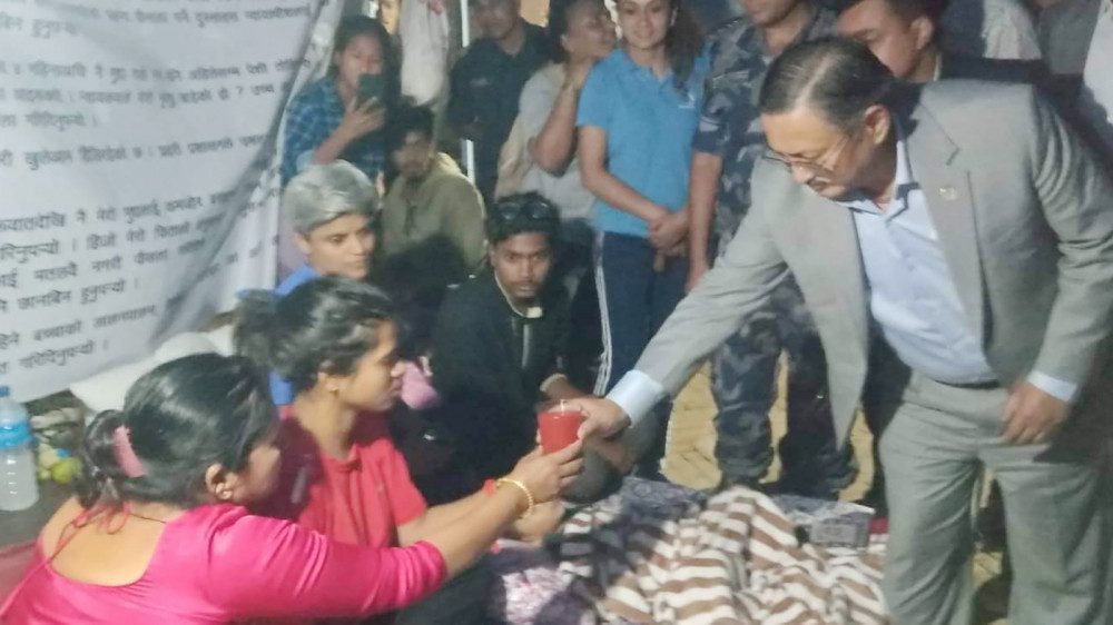 ५ बुँदे सहमतिपछि निहारिकाले तोडिन् अनशन