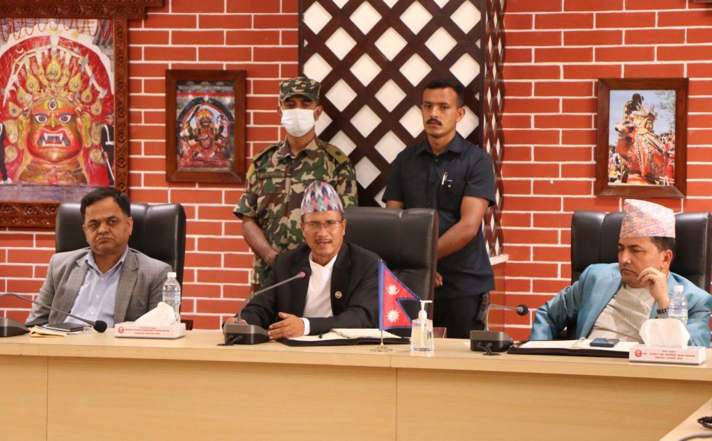 श्रमिकले अनलाईबाट लिने सेवालाई अझ प्रभावकारी र गुणस्तरिय बनाउन श्रममन्त्री कुँवरको आग्रह