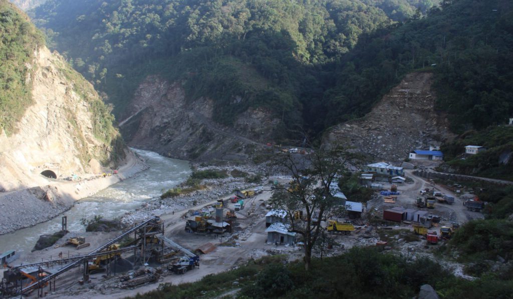 अपर अरुण जलविद्युत् आयोजना : लाभको पर्खाइमा सङ्खुवासभावासी