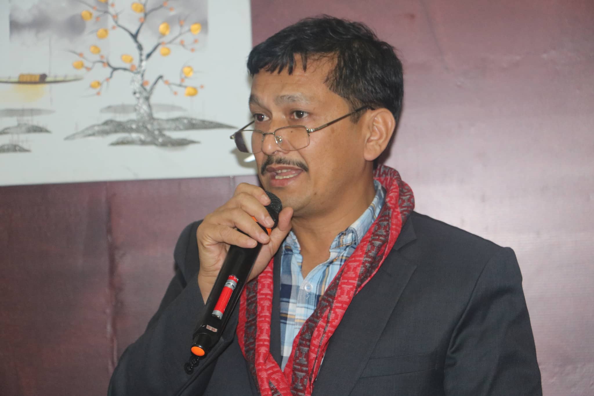 ‘सरकारलाई गाली गर्नेभन्दा पनि संयमता अपनाउनु जरुरी छ’-पूर्वगभर्नर डा. नेपाल