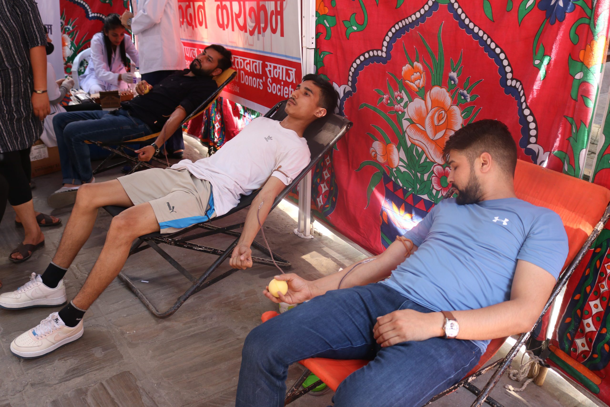राष्ट्रिय व्यापार संघको आयोजनामा रक्तदान कार्यक्रम सम्पन्न