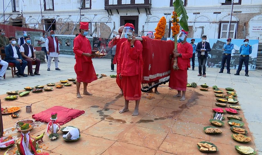 दशैंघर तथा शक्तिपीठमा फूलपाती भित्र्याइँदै