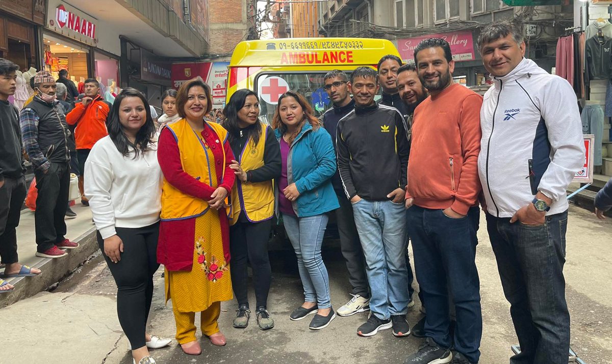 लायन्स क्लब अफ काठमाडौं र रञ्जना व्यापार संघको आयोजनामा खुल्ला रक्तदान कार्यक्रम सम्पन्न