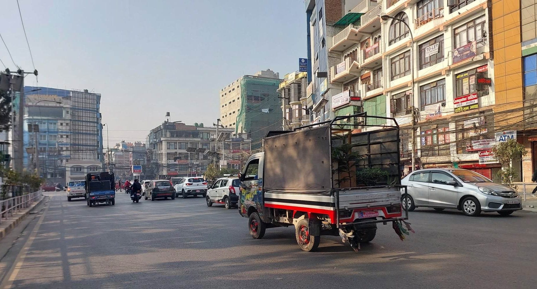 काठमाडौं उपत्यकामा सार्वजनिक सवारी साधन ठप्प, आन्दोलनरत मजदुरलाई वार्ताका लागि आह्वान