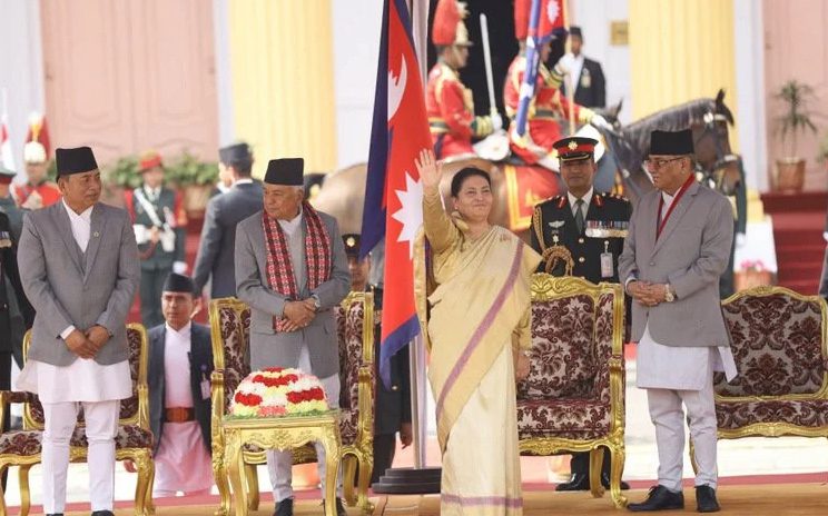राष्ट्रपति रामचन्द्र पौडेलले लिए शपथ, शीतल निवासबाट निवर्तमान राष्ट्रपति भण्डारीको बिदाइ