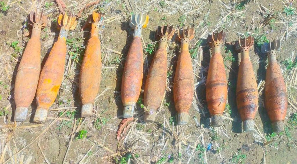 पूर्वी नवलपरासीको सर्दीमा बेवारिसे अवस्थामा बम फेला