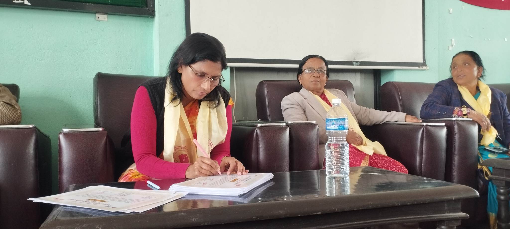 अन्तरजातीय बिबाहित जोडीलाई सम्मान