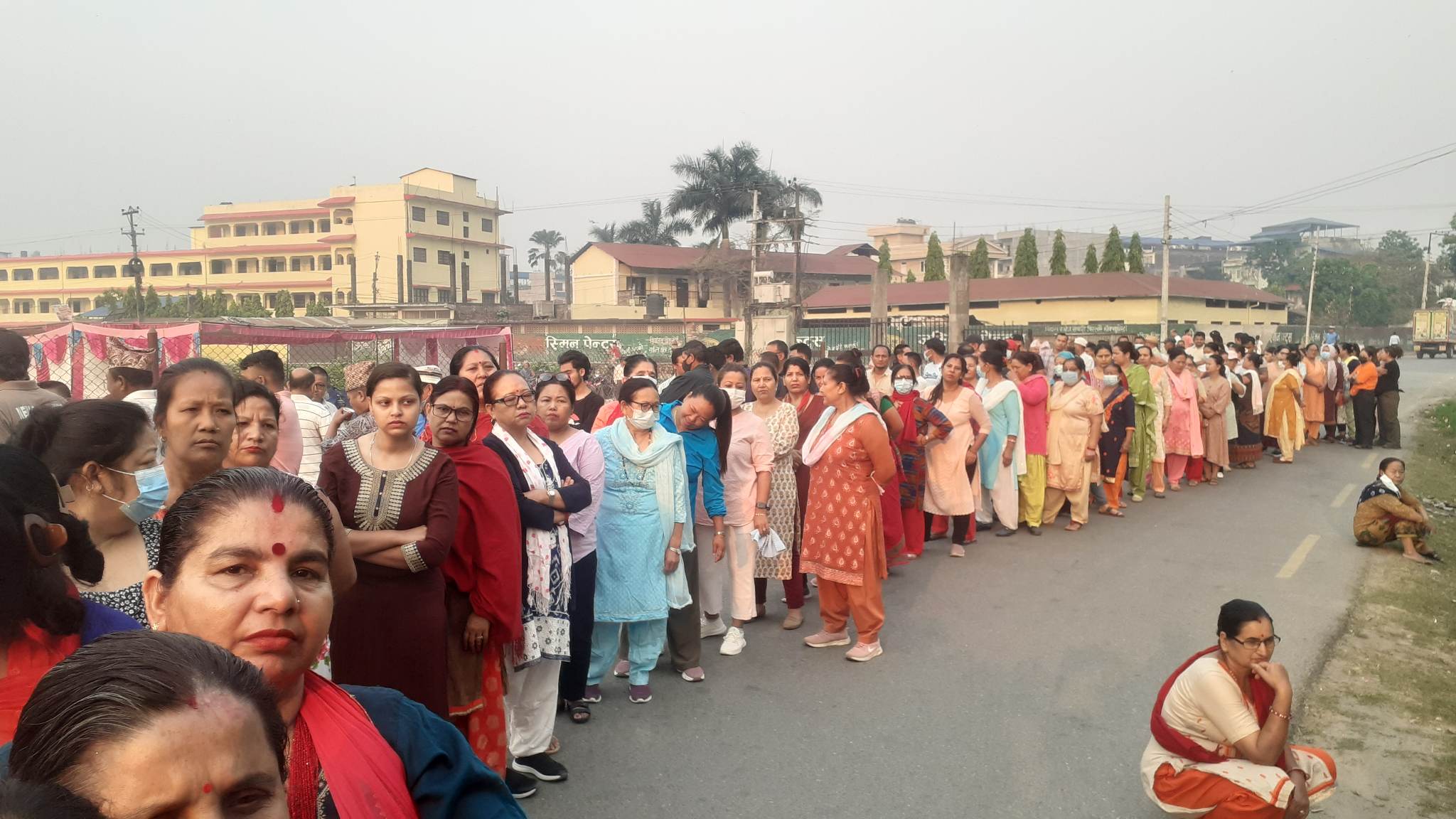 उपनिर्वाचनः तीनवटै निर्वाचन क्षेत्रमा मतदान सुरु