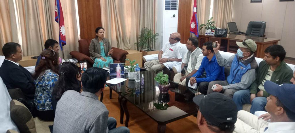 लोककल्याणकारी विज्ञापन बापतको रकम रोकिन्न : सञ्चारमन्त्री शर्मा