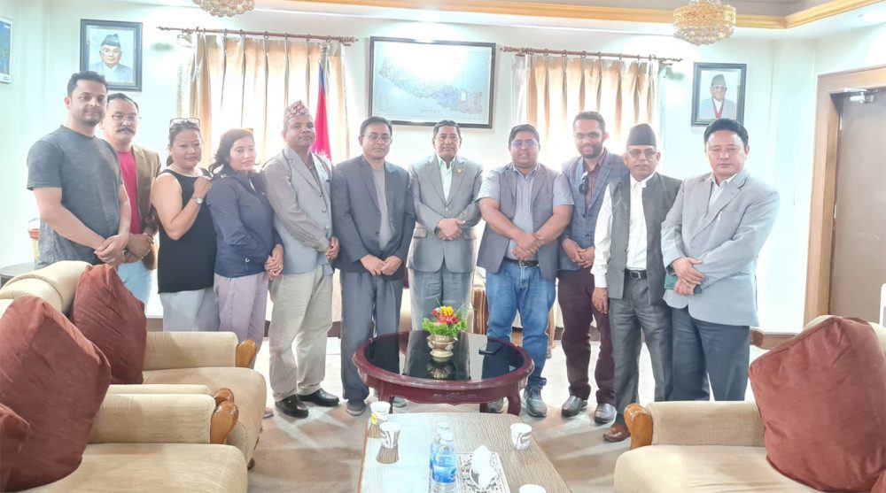 शरणार्थी प्रकरणको ‘नेक्सस’लाई कारबाहीको दायरामा ल्याउँछौँ : उपप्रधानमन्त्री श्रेष्ठ