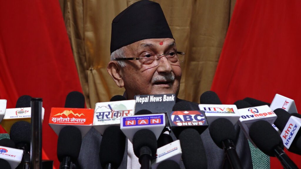 समाजवादी मोर्चा गठनबारे एमाले अध्यक्षको व्यङ्ग्य -‘लिभिङ टुगेदर चलिरहकै छ त केका लागि मोर्चा ?’