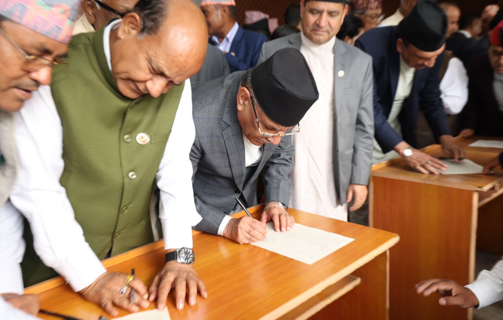सत्तारुढ दलकै असन्तुष्टिकाबीच विनियोजन विधेयक संसदबाट बहुमतले पारित
