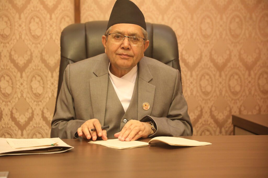 संसद अवरोध हटाउन सभामुखले बोलाए शीर्ष तीन दलका नेतृत्वसँग बैठक