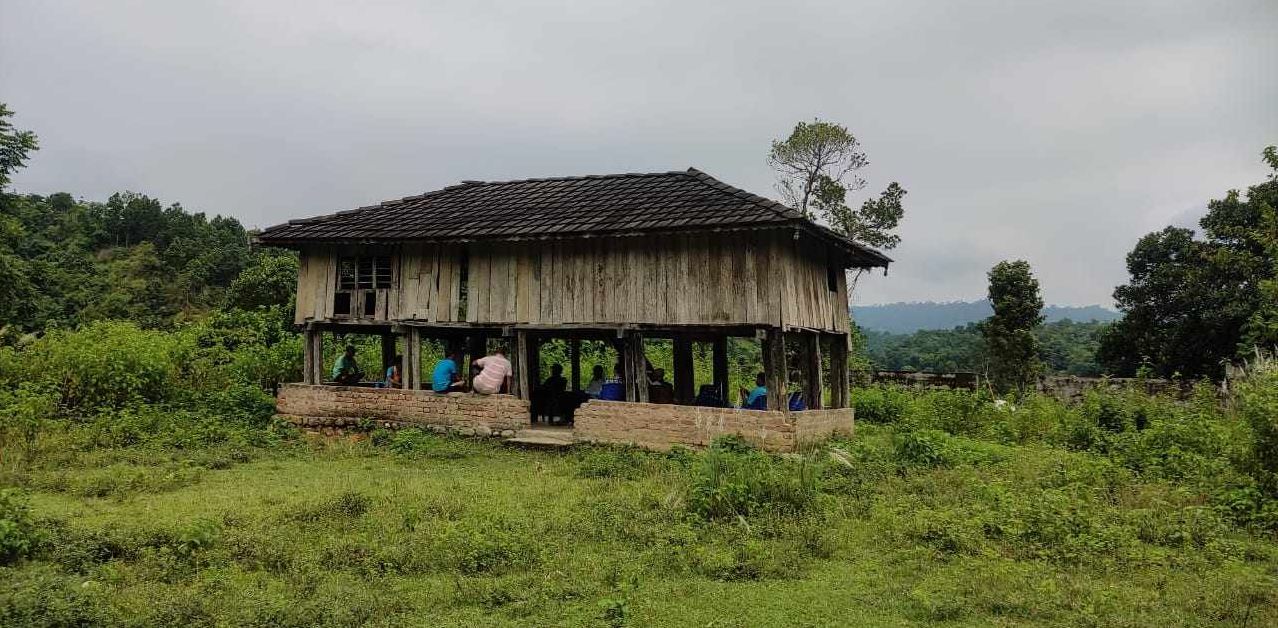 एमाले सचिवालय बैठक सिराहामा बस्दै