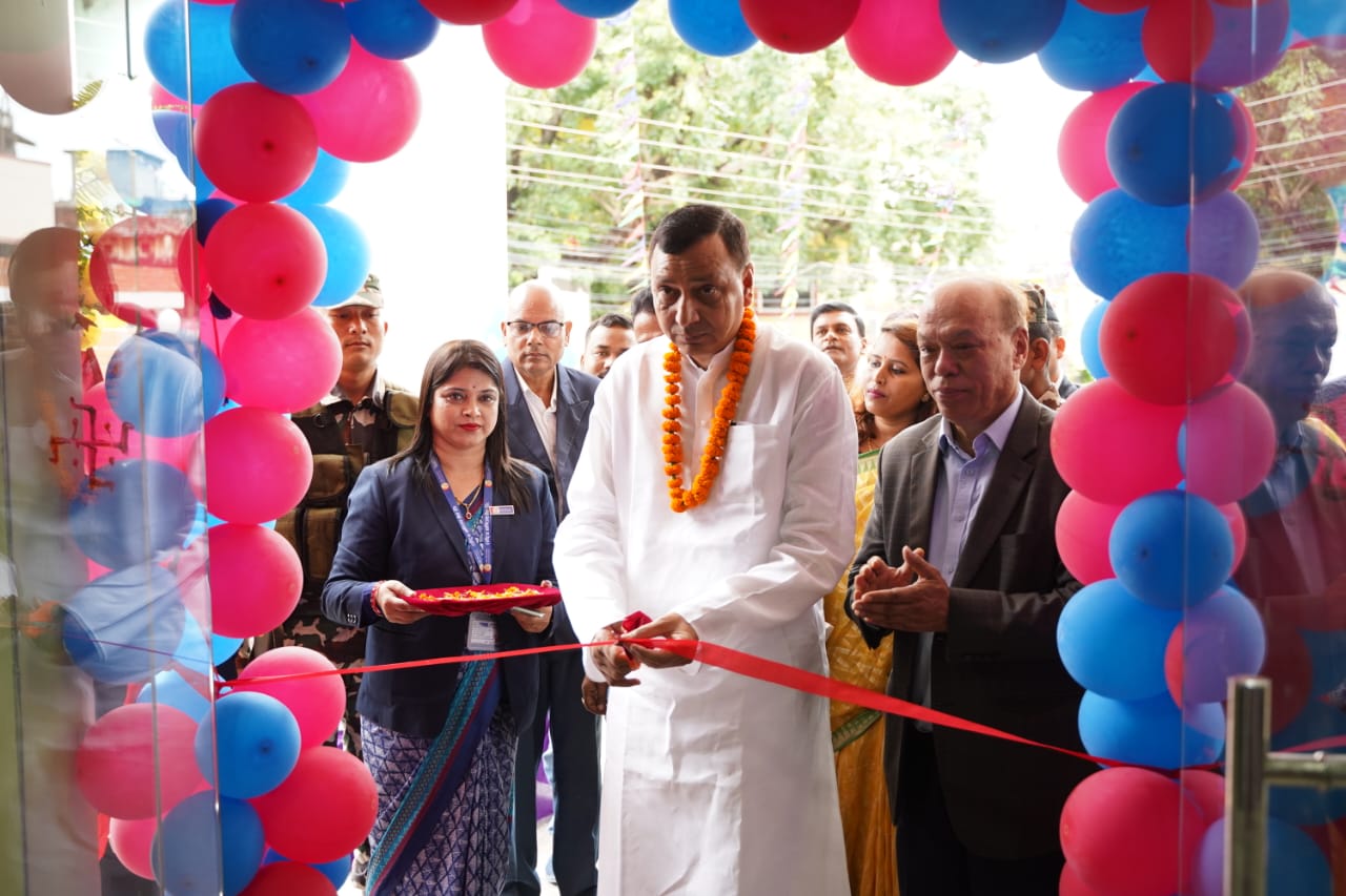 राष्ट्रिय वाणिज्य बैंक शाखा कार्यालय लहानको नवनिर्मित भवनको उद्घाटन 