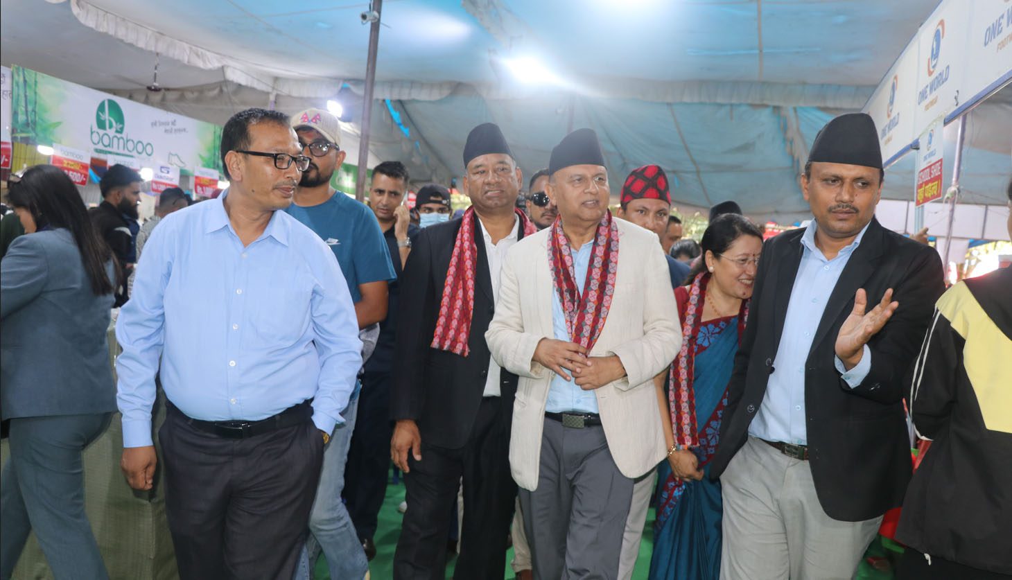 ‘भृकुटीमण्डप दशै जुत्ता मेला’मा पुगेर एमाले महासचिव पोखरेलले भने – ‘नेपाली उत्पादनलाई प्रोत्साहन गर्न सहयोग गर्छौ’