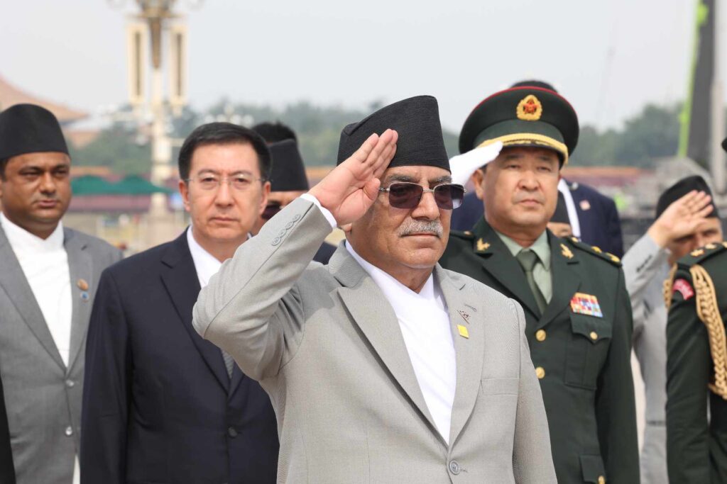 प्रधानमन्त्री प्रचण्डले आज ल्हासा भ्रमण गर्दै