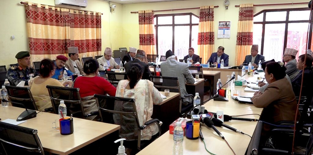 शिक्षण संस्थाहरूलाई अशान्त हुन नदिने कुरामा सरकार गम्भीर छ : गृहमन्त्री श्रेष्ठ