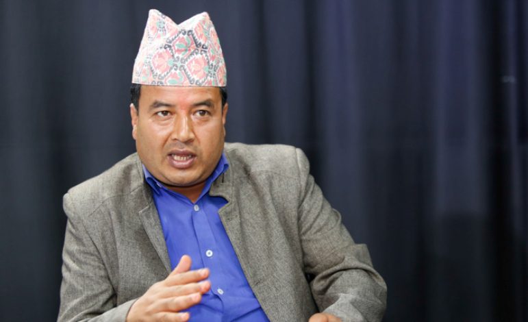 भाइरल भिडियोप्रति महेश बस्नेतको टिप्पणी : ‘कसैले अन्यथा प्रचार गर्न खोजेर केही हुनेवाला छैन’