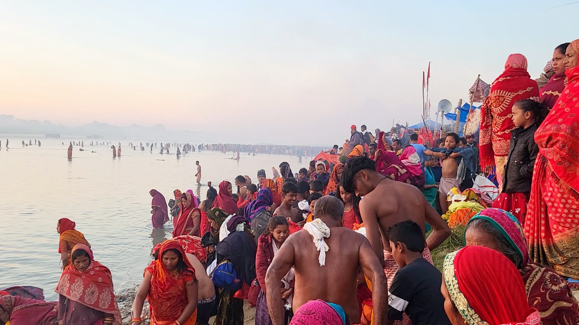 कमला नदीमा आज धामी झाँक्रीको मेला