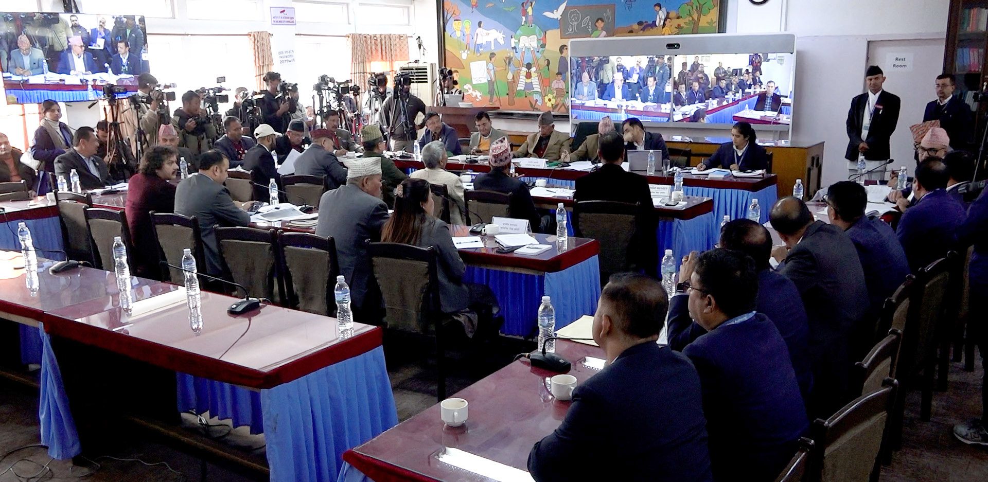 एनसेलको शेयर खरिद बिक्री तत्काल रोक्न सरकारलाई लेखा समितिको निर्देशन
