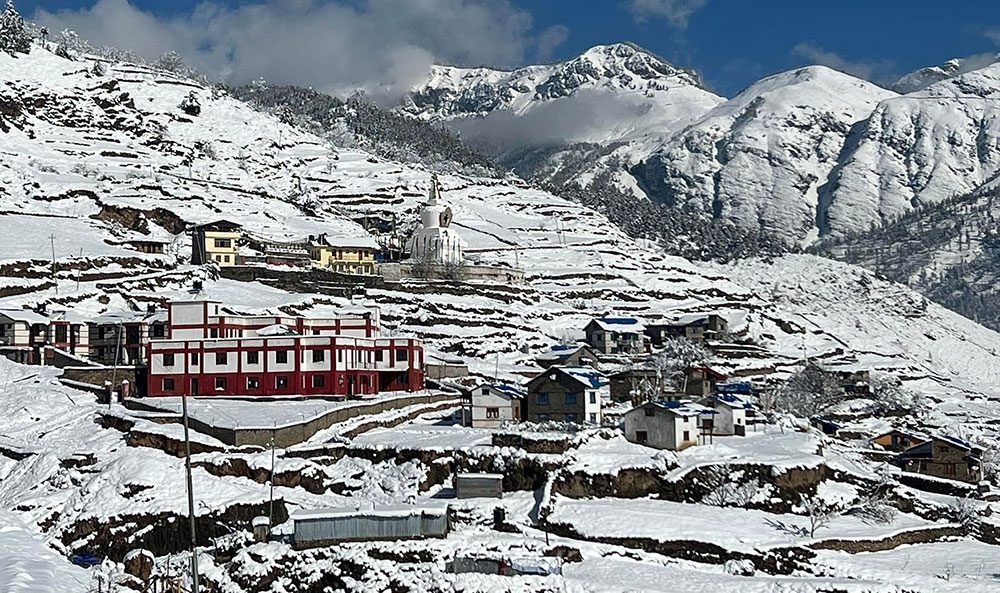 जुम्लामा तापक्रम माइनसमा झरेसँगै बढ्यो जाडो, जनजीवन प्रभावित