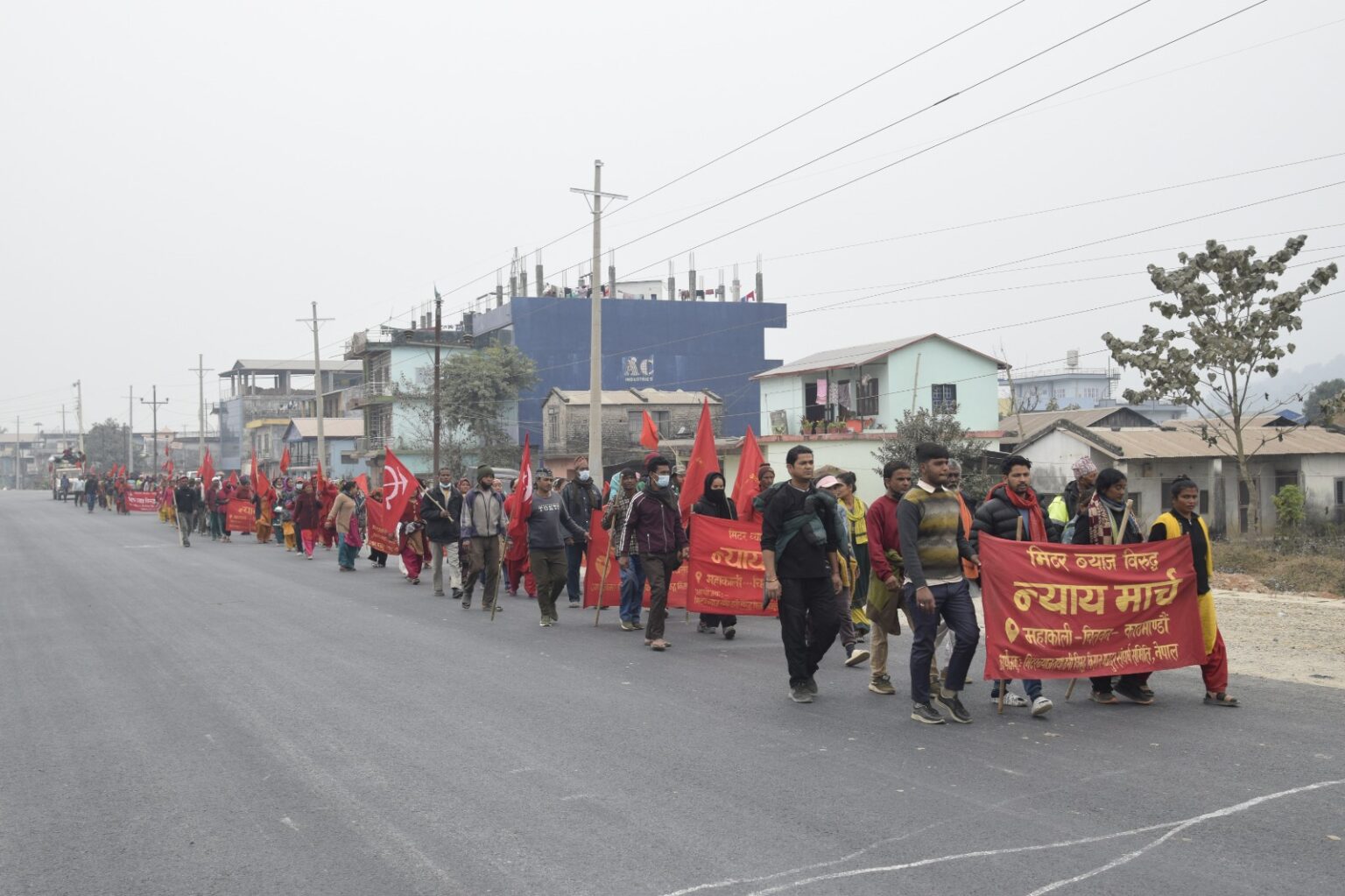 चितवनबाट काठमाडौं आउँदै मिटरब्याज पीडितको न्यायमार्च (फोटोफिचर)